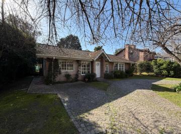 rs:a7mm9jzsej7152ryshvjwcac · Venta Casa 4 Ambientes con Pileta - Club de Campo Pueyrredón