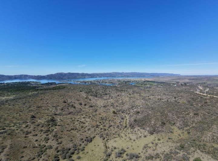 Terreno · 44000m²