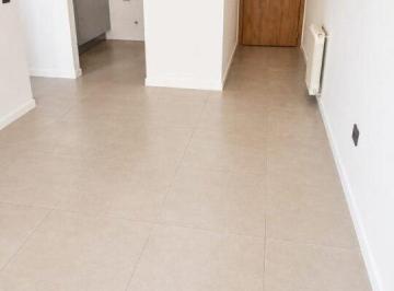 Casa · 70m² · 2 Ambientes · Depto de 1 Dormitorio en Alquiler, Complejo Opera