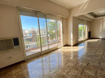 Departamento · 149m² · 4 Ambientes · 2 Cocheras · Venta Departamento 4 Ambienes Mas 2 Cocheras en Floresta