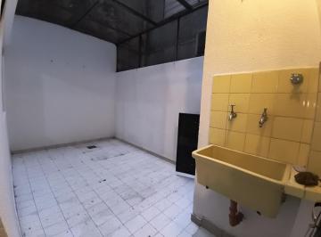 Departamento · 44m² · 3 Ambientes · Alq. 3 Ambientes con Patio Pb Liniers a m de Rivadavia
