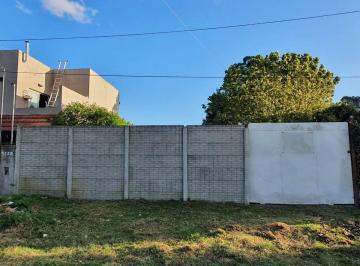 Terreno · 304m² · Venta Lote Barrio Etchepare