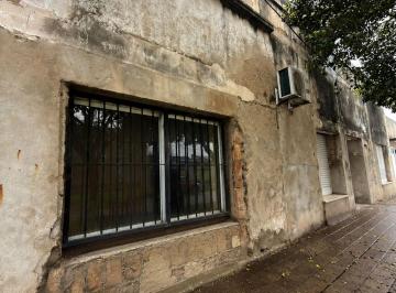 Casa · 306m² · 5 Ambientes · 1 Cochera · Venta de Casa en Pilar