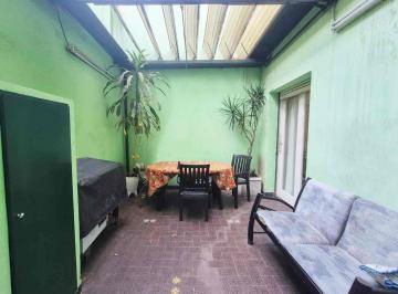 Casa · 132m² · 4 Ambientes · Venta Casa 4 Ambientes Patio y Terraza en Devoto