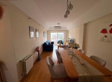 Departamento · 75m² · 4 Ambientes · Venta Depto de 4 Amb, con Suite, Vestidor y Balcon