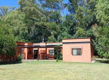 Casa · 120m² · 4 Ambientes · 2 Cocheras · Casa Venta Campos de Roca I Barrio Cerrado Permuta