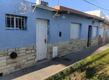 PH · 90m² · 4 Ambientes · Casa Mas Dpto y Quincho