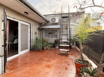 Departamento · 60m² · 4 Ambientes · PH Vta Villa Tesei 4 Amb Patio y Terraza Propios