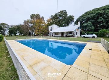 Quinta vacacional · 384m² · 2 Dormitorios · 1 Cochera · Complejo Turistico en Villa Gral. Savio Ramallo