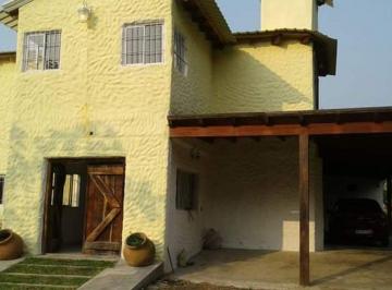 Casa · 510m² · 7 Ambientes · 1 Cochera · Venta de Casa Quinta San Cosme, Corrientes