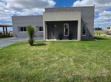 Casa · 133m² · 4 Ambientes · Venta Casa en Barrio Cerrado Santo Domingo