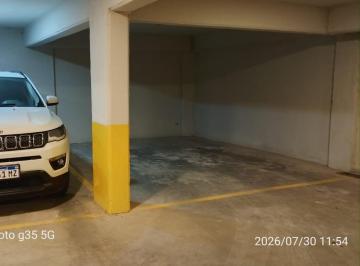 Garage · Venta - Cochera Grande a Estrenar - Barrio Centro