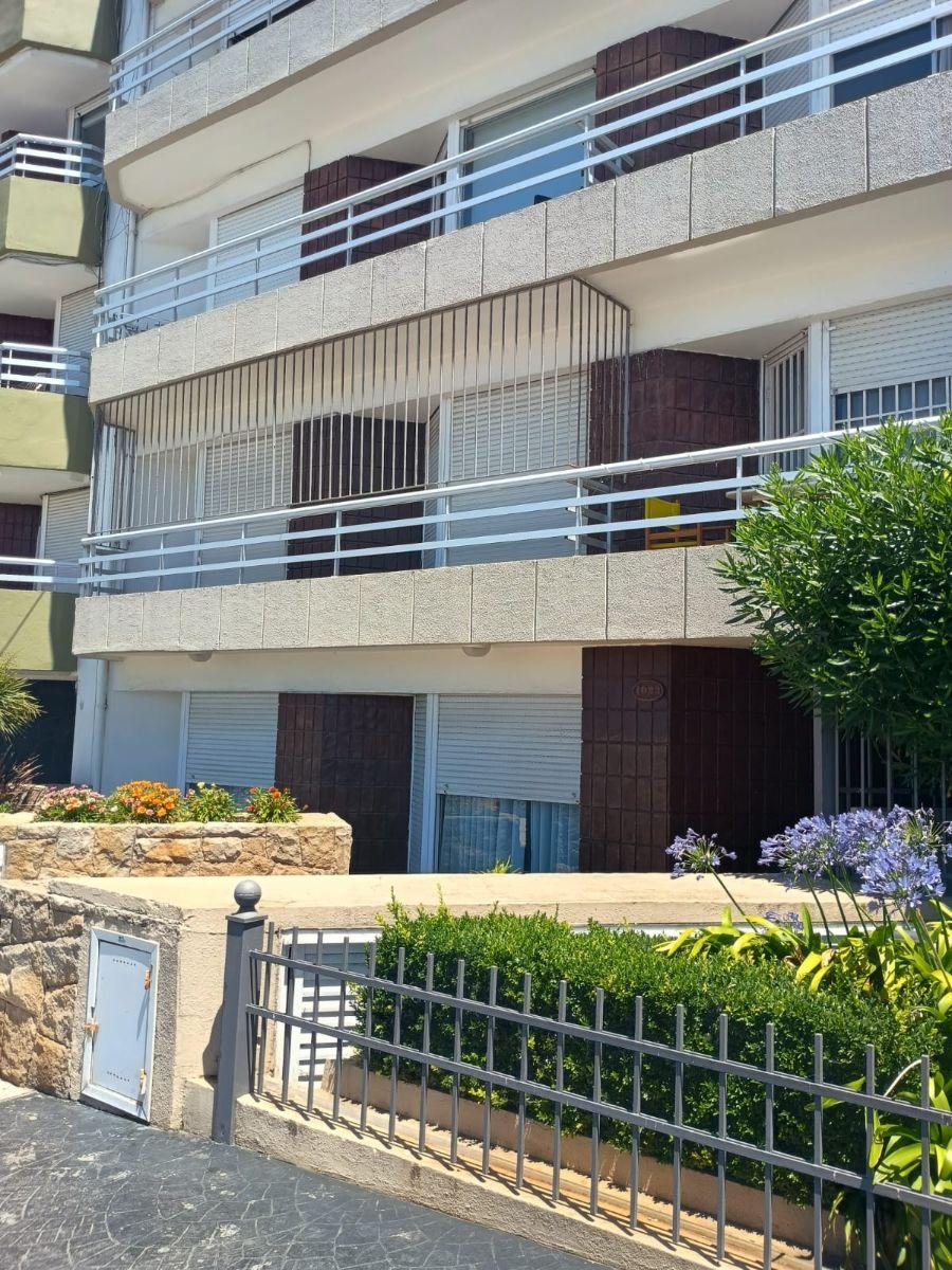 Amplio y luminoso departamento en primera línea de playa, 3 amb, 56m² — La Perla