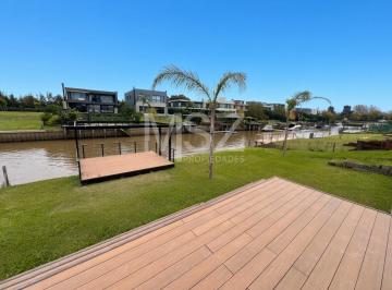 Casa · 446m² · 9 Ambientes · 2 Cocheras · Casa a Estrenar en Venta Sobre El Río en El Yacht, Nordelta