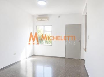 Casa · 85m² · 6 Ambientes · Casa en Venta Calle Yanelli 7694, Barrio Aatra. Rodeo de La Cruz