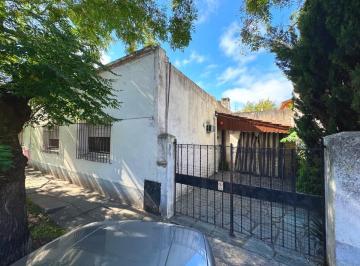 Casa · 107m² · 3 Ambientes · 2 Cocheras · Casa en Jose León Suarez
