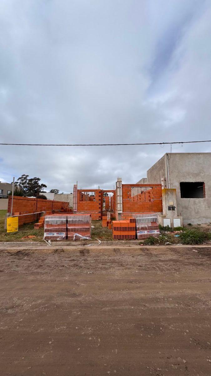 Hermosas y amplias propiedades, que se entregan terminadas y se venden por separado