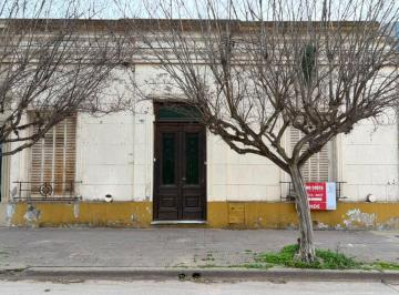 Casa de 5 ambientes, San Antonio de Areco · Casa en Venta en El Centro de San Antonio de Areco. a Refaccionar