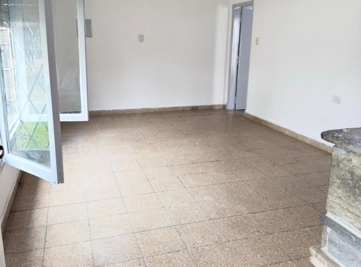 Casa · 185m² · 6 Ambientes · 1 Cochera