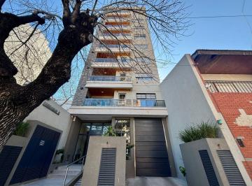 Departamento · 74m² · 3 Ambientes · 2 Cocheras · En Venta 3 Amb C/cochera Doble y Balcon Lanus Este