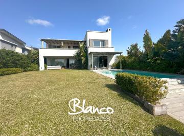 Casa · 400m² · 5 Ambientes · 2 Cocheras · Casa en Alq. Temporario en Barbarita, General Pacheco, Tigre