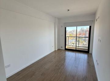 Departamento de 1 ambiente, La Plata · Monoambiente a Estrenar en 41 Entre 16 y 17
