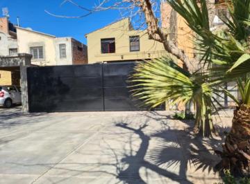 Casa de 4 ambientes, Rivadavia · Hermoso Duplex Listo Para Mudarse
