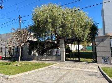 Terreno , La Plata · Lote en Barrio Privado - 10 X 27 m - Escritura Inmediata.
