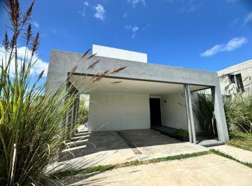 Casa · 189m² · 5 Ambientes · 2 Cocheras · Casa en Venta en Oportunidad en Vistas Puertos del Lago de 5 Ambientes