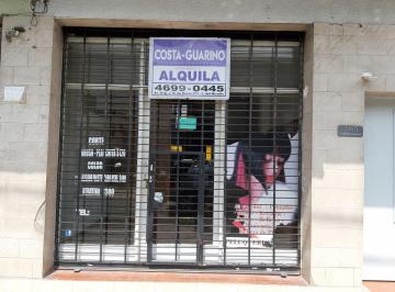 Local comercial , La Matanza · Local de 55 m² Cubiertos y 40 m² Descubiertos Ubicado a 30 m de Av Juan Manuel de Rosas