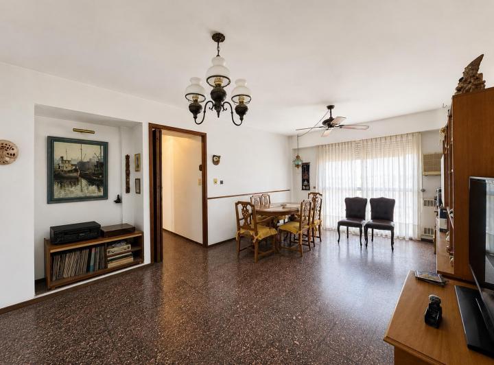 Departamento · 87m² · 4 Ambientes · 1 Cochera