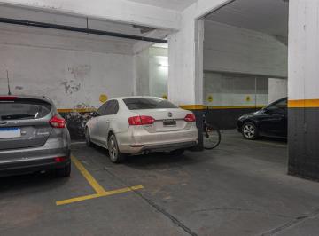 Garage · 15m² · ¡Venta! Cochera en Plaza Mitre