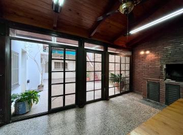 Local comercial · 120m² · 8 Ambientes · 1 Cochera · Casa en Alquiler.