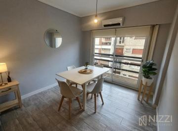 Departamento · 27m² · 1 Ambiente · Ambiente a La Calle con Balcón - Hermitage