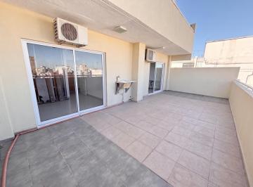 Departamento · 41m² · 2 Ambientes · 2 Ambientes Balcón Terraza Único Muy Luminoso con Baulera - Apto Profesional