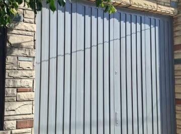 Bodega-Galpón , La Matanza · Galpón de 140 m², Villa Luzuriaga 1 Cdra de Estación Ingeniero Brain