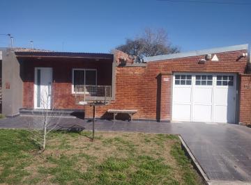Casa de 7 ambientes, Casilda · Vendo Casa en Casilda Santa Fe con Departamento