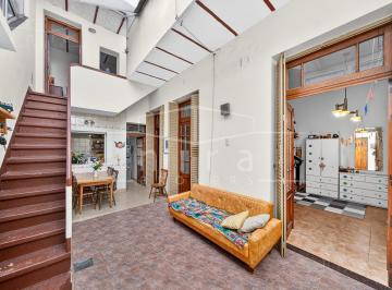 PH · 96m² · 4 Ambientes · PH en Dos Plantas con Terraza Propia y Quincho - Sin Expensas