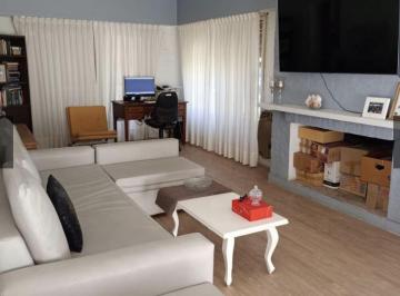 Casa · 180m² · 4 Ambientes · 1 Cochera · Venta Casa 4 Ambientes C/ Pileta - Parque Alvear, Tortuguitas