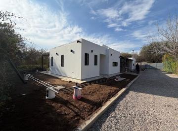 Casa de 3 ambientes, Córdoba · Casa a Estrenar en Villa Warcalde | 3 Dorm | Una Planta | Usd 240.000