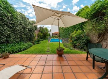 Casa · 269m² · 7 Ambientes · 1 Cochera · Casa 5 Dorm., Jardin, Pileta, Cochera, Abasto
