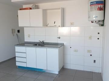 Departamento de 1 ambiente, Rosario · Vendo Excelente Monoambiente Maipú Al 2300 - 9no Piso Al Frente