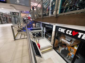 Local comercial · 10m² · 1 Ambiente · Local en Venta en Ramos Mejía