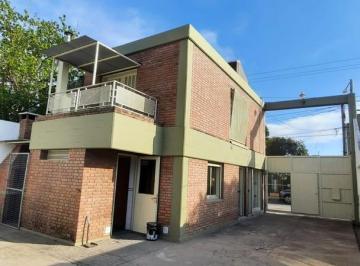 Foto · Venta, Amplio Galpon con Oficinas, Exelente Estado