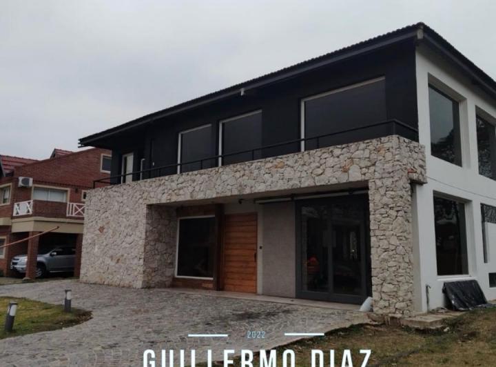 Casa · 300m² · 4 Ambientes