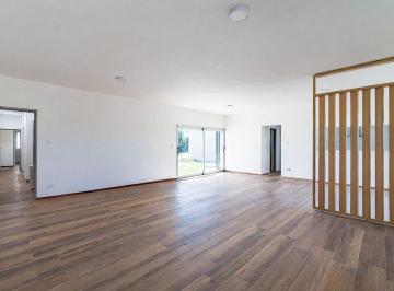 Casa · 135m² · 5 Ambientes · 2 Cocheras · Venta - Casa a Estrenar 3 Dorm. con Cochera y Pileta - Don Mateo, Funes.