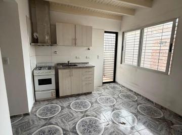Departamento de 4 ambientes, Dorrego · Forza Alquila - Departamento en Dorrego, Dos Hab, Pequeño Balcon Tender. Sin Cochera. a m Costanera