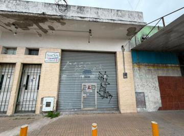 Local comercial , Avellaneda · Local en Alquiler en Muy Buena Ubicación, a m de La Av Fabián Onsari.