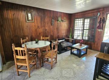 Casa · 133m² · 2 Dormitorios · Casa de 2 Dorm. en Venta en Berisso