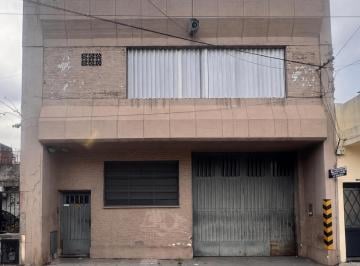 Bodega-Galpón , Tres de Febrero · Galpon 452 m² en Alquiler en Caseros
